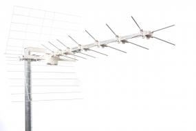 Antenne UHF a larga banda LX-Line-44LX45G.jpg